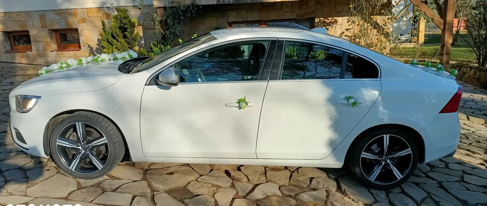 Volvo S60 cena 79950 przebieg: 81000, rok produkcji 2016 z Raszków małe 56